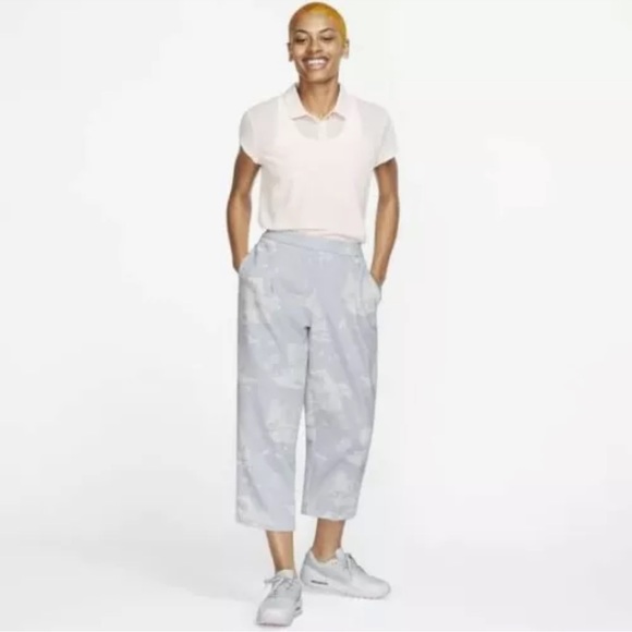 Nike Ladies Dri-FIT UV Golf Pants - Picture 2 of 7
